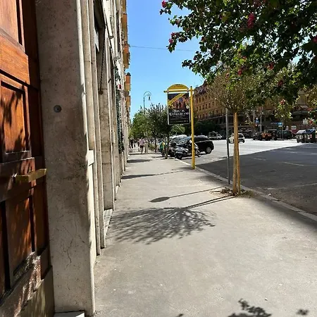 Vatican Giuliana Street-3